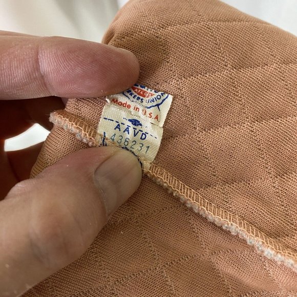 Vintage 60s quilted micro floral Union Tag vest blush‎ pink sage green - Picture 6 of 9